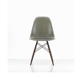 Eames Fiberglass Side Chair DSW | 