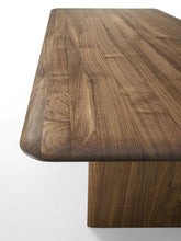 Vela | Table | 