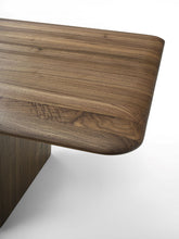 Vela | Table | 