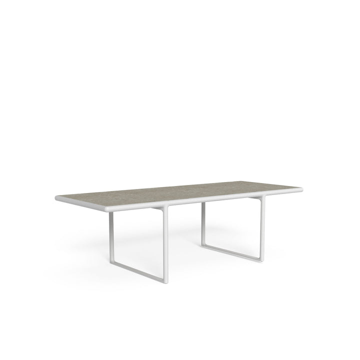 Tressé Dining Table